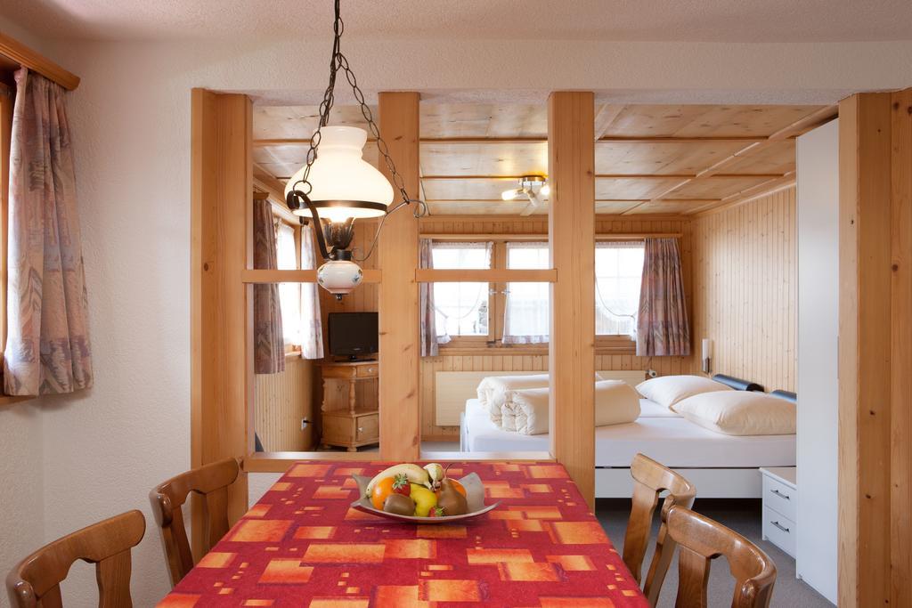 Hotel Pez Regina Lumbrein Room photo